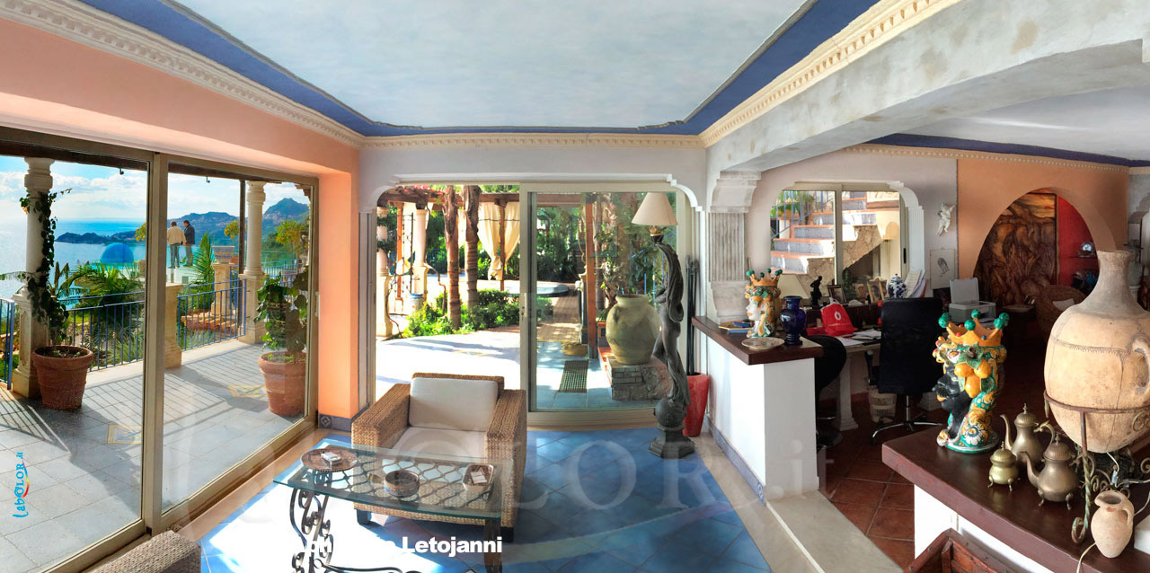 Villa di Lusso a Taormina-Letojanni